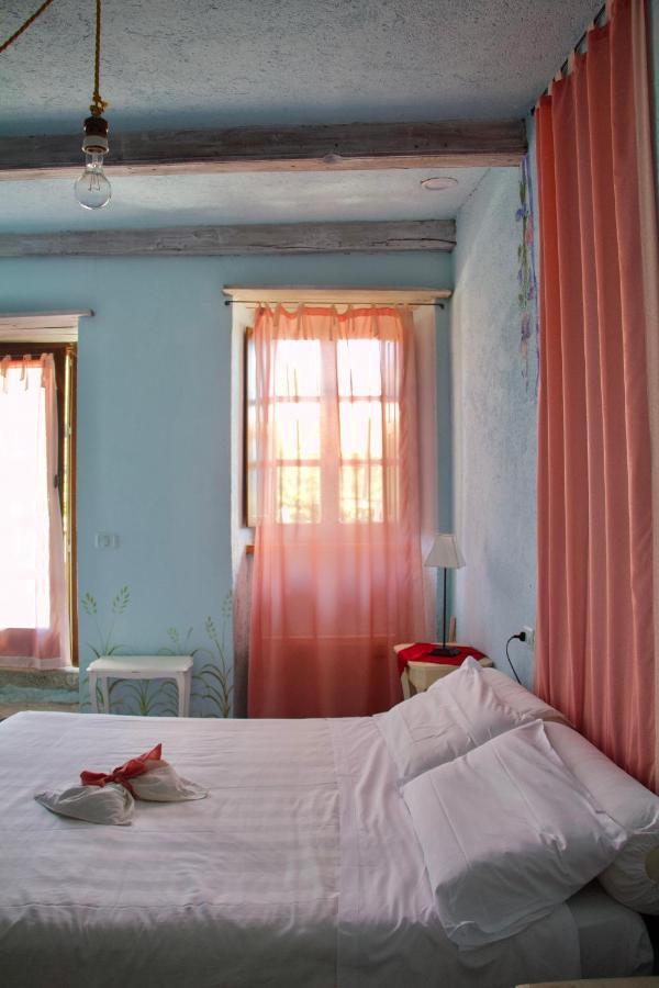 Гостевой дом Borgo Casale Albareto  Экстерьер фото