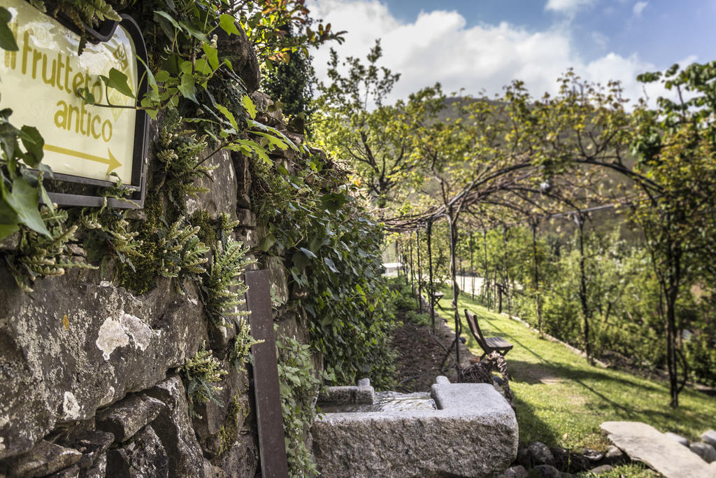 Гостевой дом Borgo Casale Albareto  Экстерьер фото